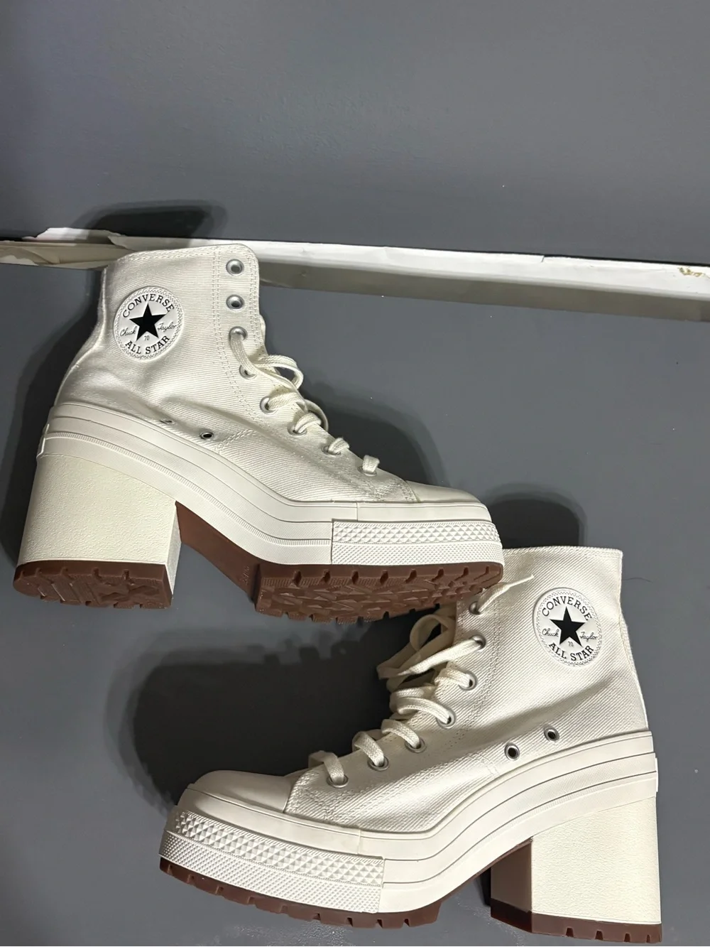 Converse Chuck 70 Deluxe Heeled Platform Sneaker Boots Egret White M8 W10 UK8